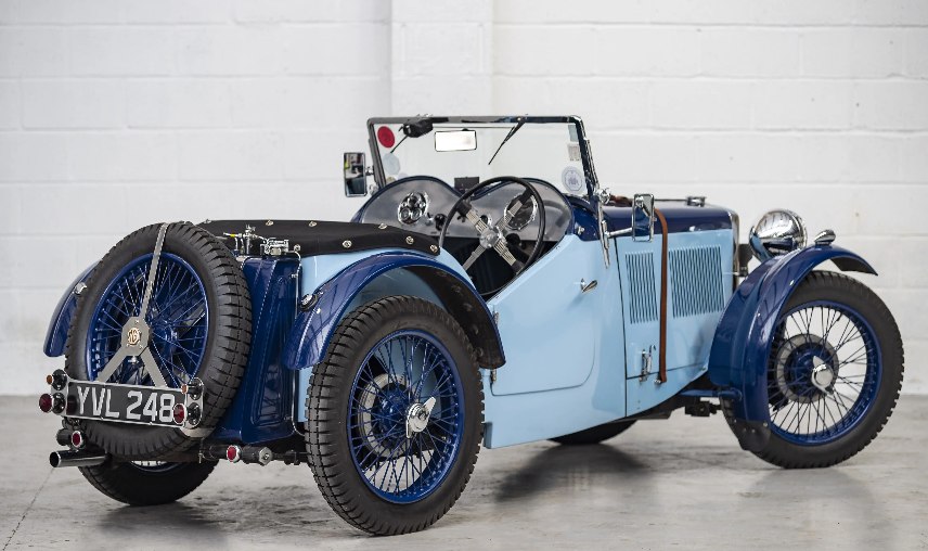 02 Inspiration 1932 MG J2 Blue rear 02 Inspiration 1932 MG J2 Blue rear