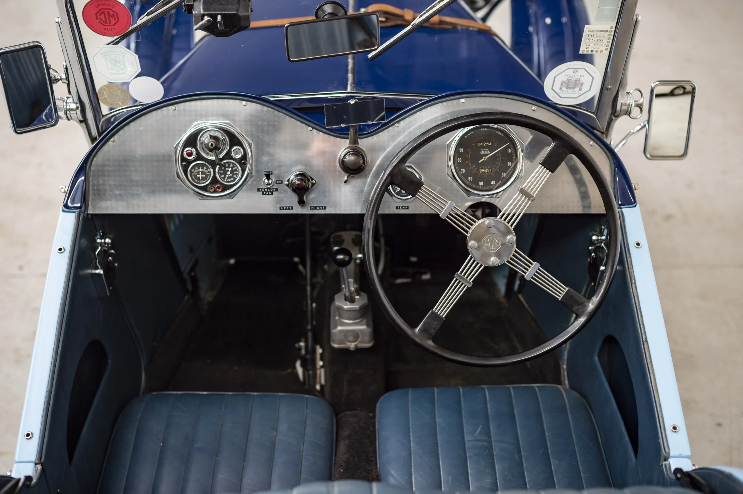 13 cockpit steering wheel and dash 13 cockpit steering wheel and dash